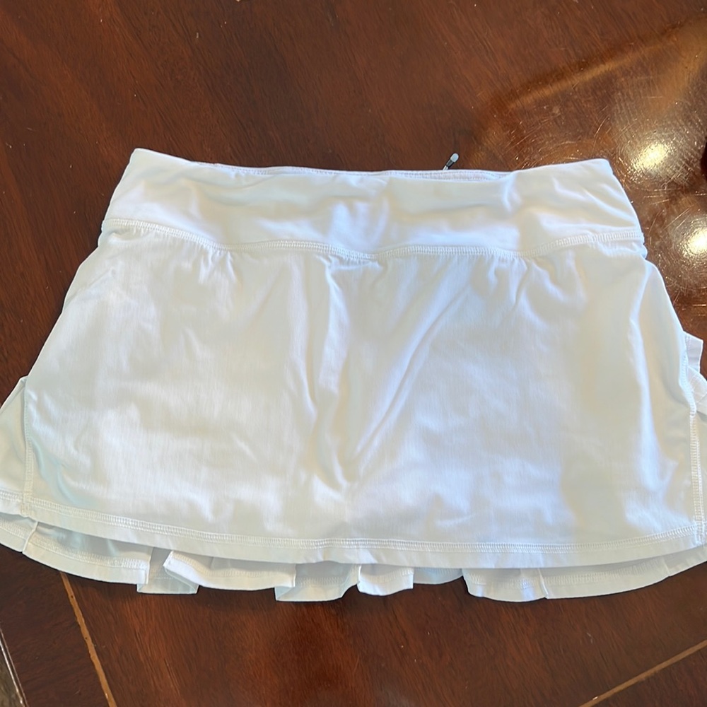Lululemon tennis or running skirt